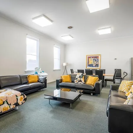 4 Bedroom House - Hobart Cbd - Free Parking - Free Wifi Exterior photo